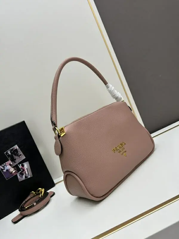 prada aaa qualite sac a main  pour femme s_126b54b1